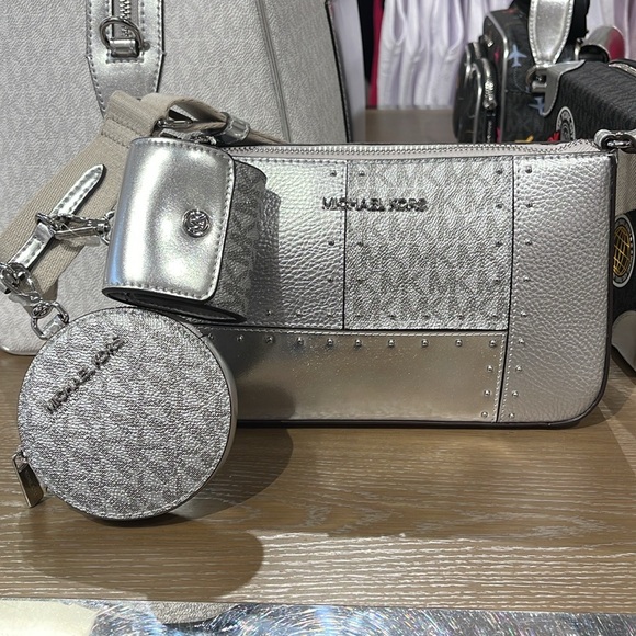 Michael Kors Jet Set Travel Small Metallic Patchwork Signature Logo Crossbody - Picture 13 of 16